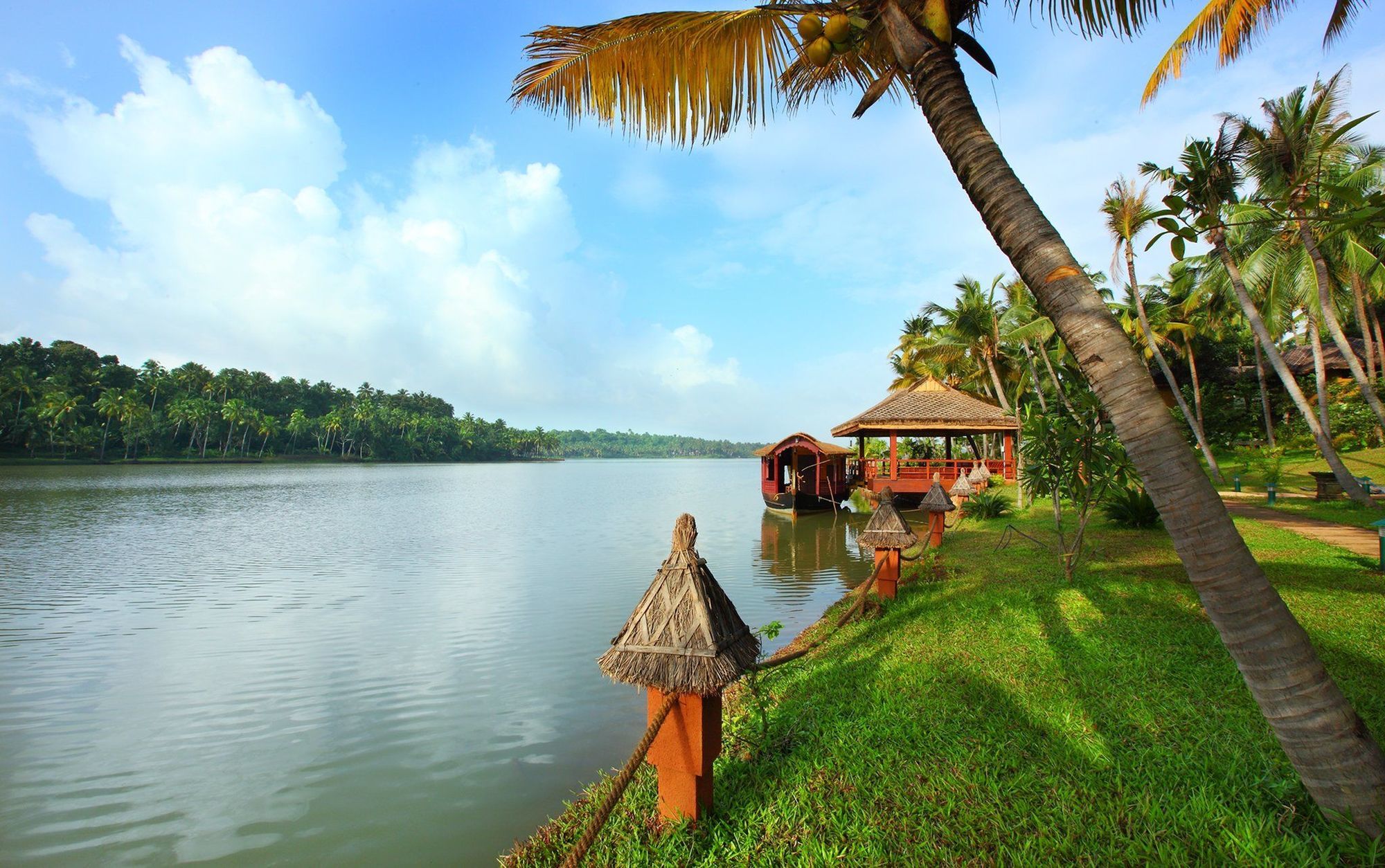 Fragrant Nature Backwater Resort & Ayurveda Spa Коллам Удобства фото
